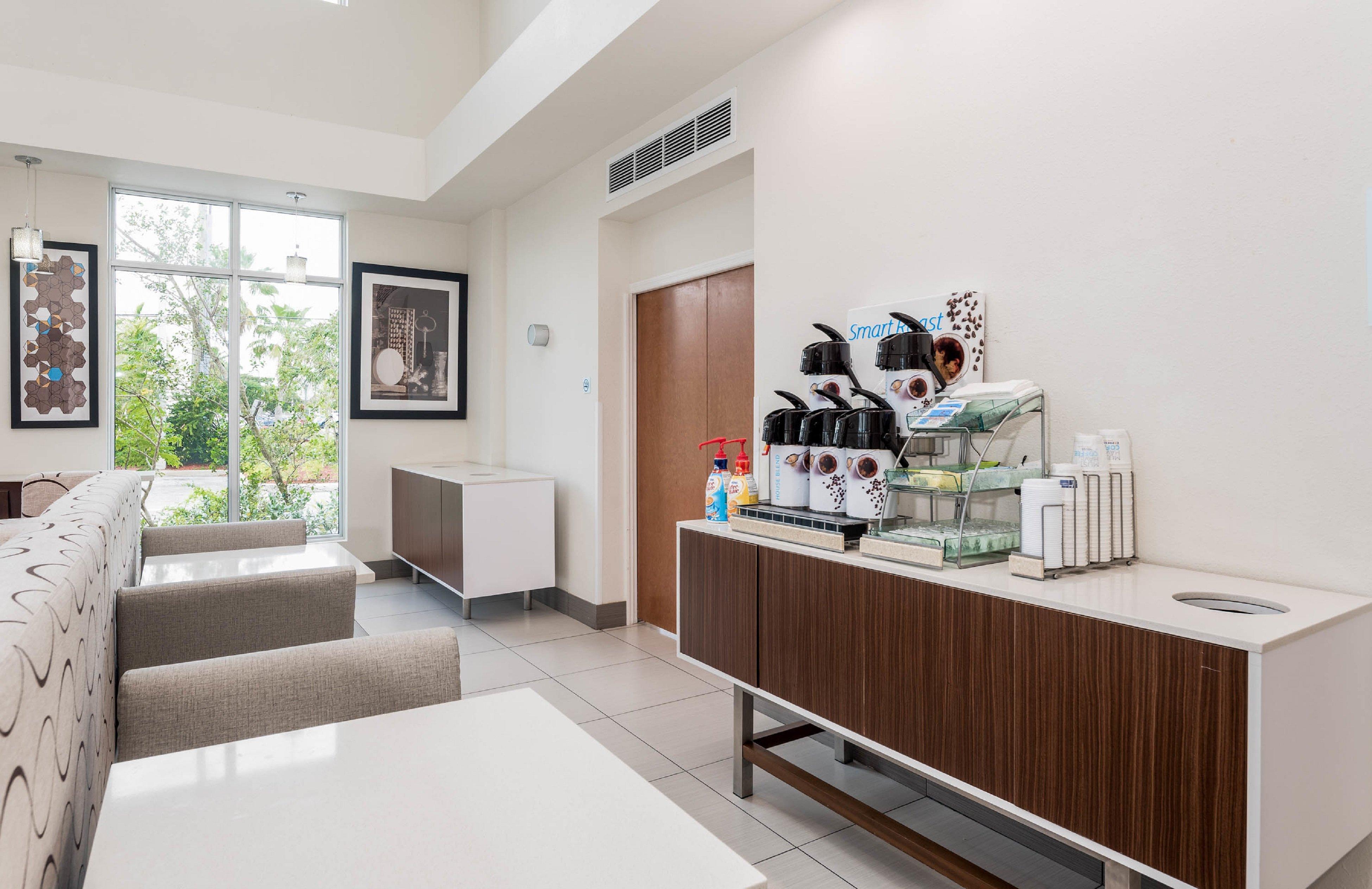 Holiday Inn Express & Suites Boynton Beach West By Ihg المظهر الخارجي الصورة