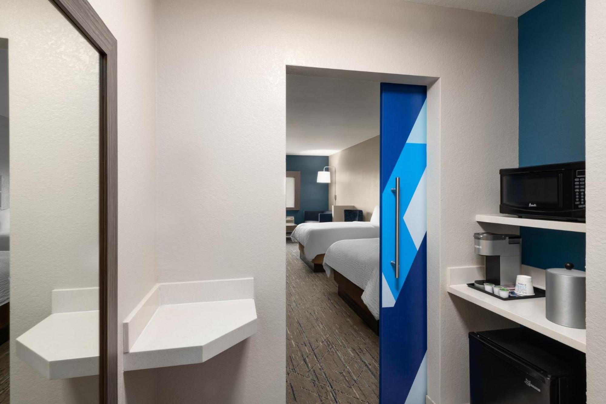 Holiday Inn Express & Suites Boynton Beach West By Ihg المظهر الخارجي الصورة